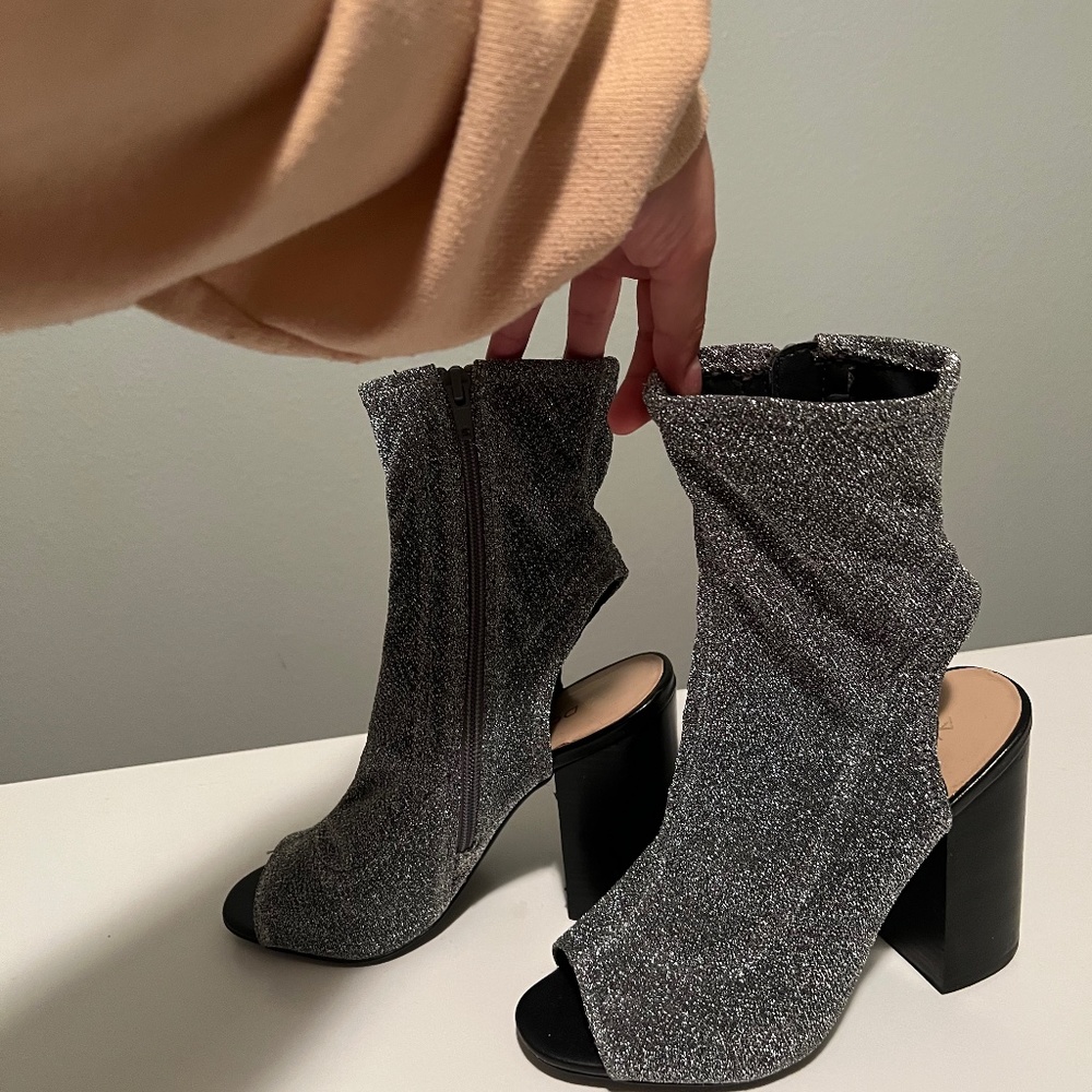 Sparkle heel